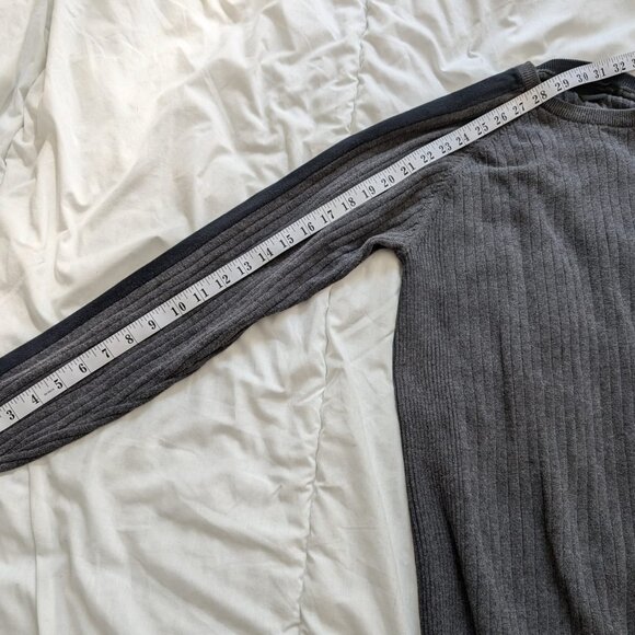 Calvin Klein Jeans Ribbed Crew Neck Sweater Black & Grey Men's Size Large - Picture 3 of 7